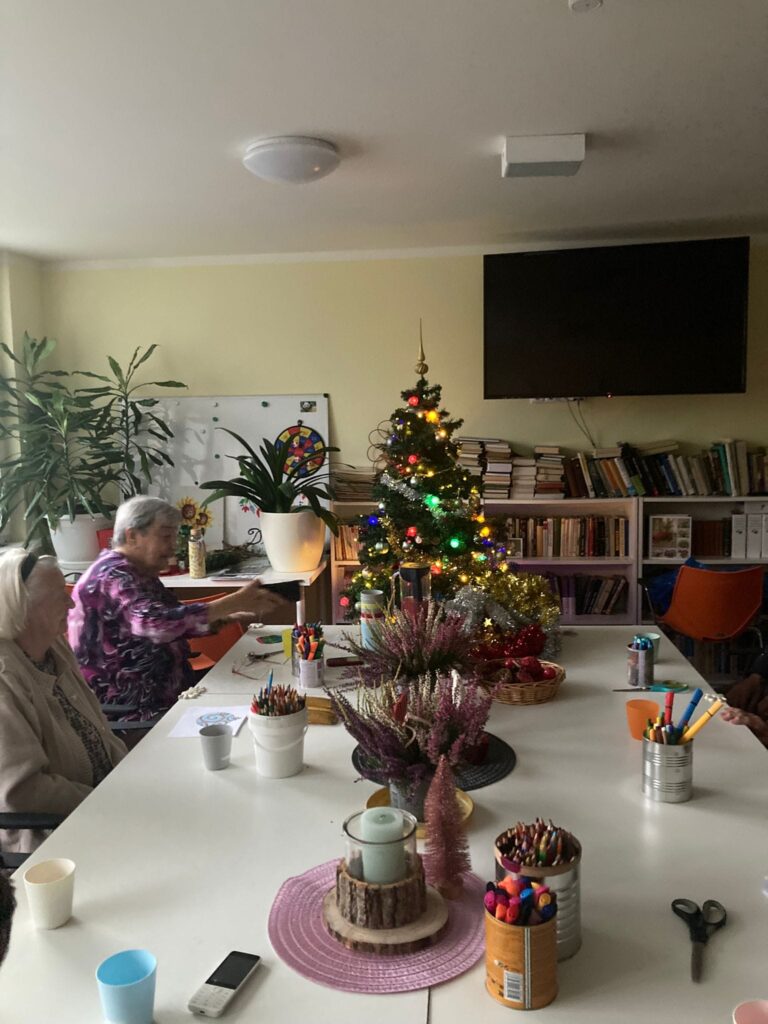 Advent v domově na Parmské